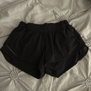 lululemon hotty hot shorts